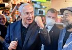 Mantan PM Israel Netanyahu merundingkan tawar-menawar pembelaan: Laporan